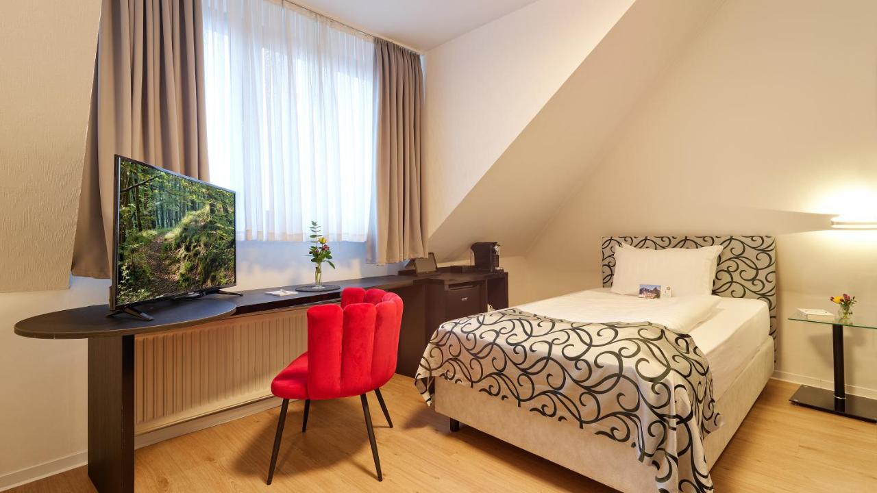 Hotel Erasmus - Mein Genuss- Und Wellnesshotel Trassem Екстериор снимка